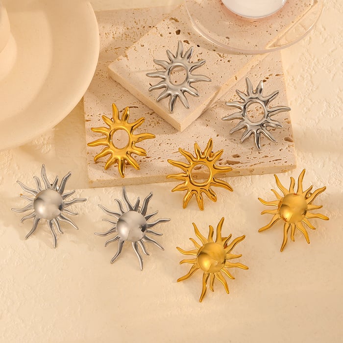 1 pair simple series simple sun/moon  gold plated stud earrings